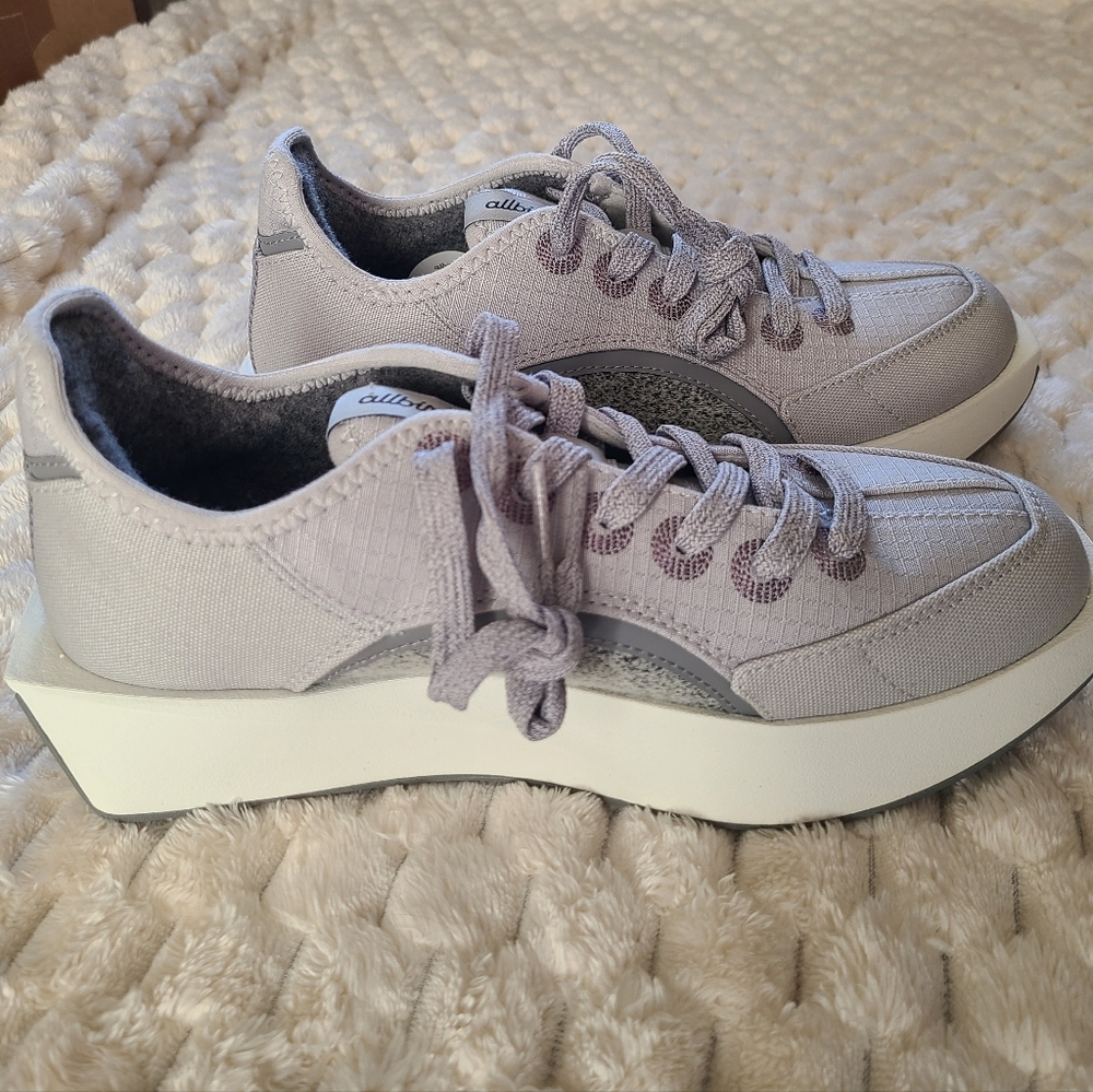 Allbirds Light Grey Risers W7